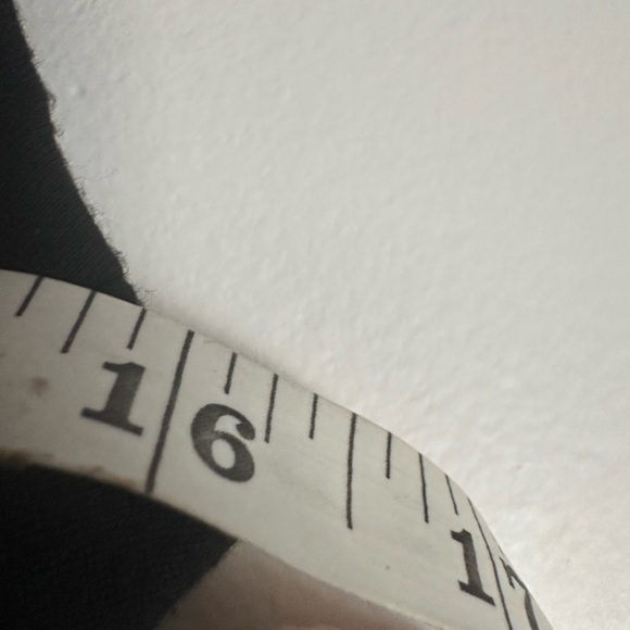 Peter Nygard Black and Leopard Print Blouse - Picture 5 of 5